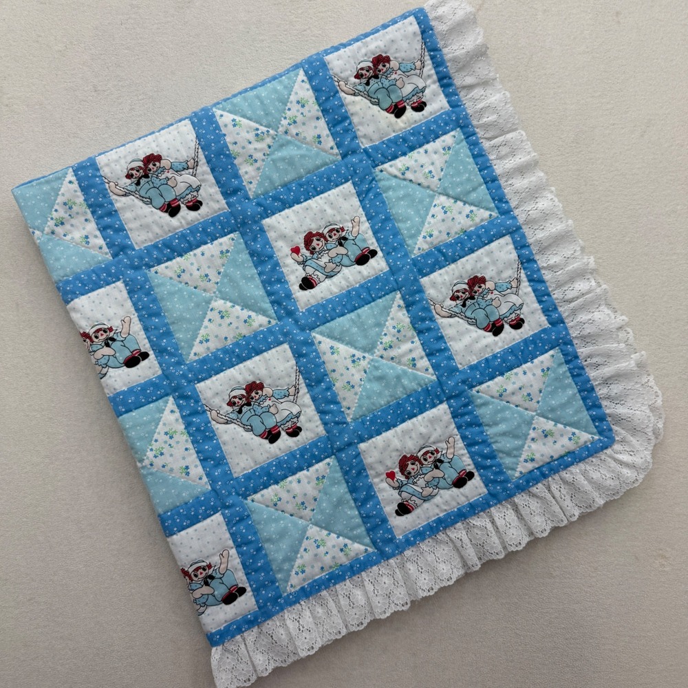 Vintage Raggedy Ann Andy Baby Quilt Blanket Blue White Lace Trim 44x40 Patchwork